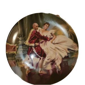 Shall We Dance the King and I Limited Edition Plate by William Chambers NEW